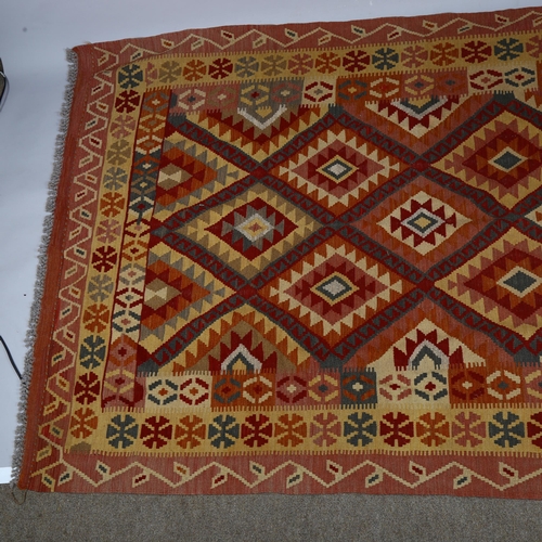 61 - A 1960s' Uzbek style Kilim, with vine leaf border, 245 x 165cm