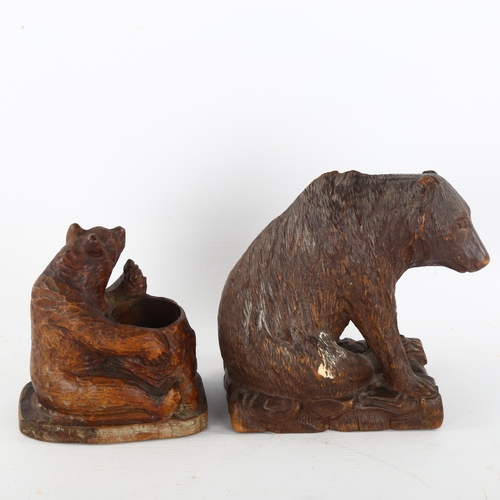 260 - 2 Black Forest carved wood bears, largest height 14cm (2)