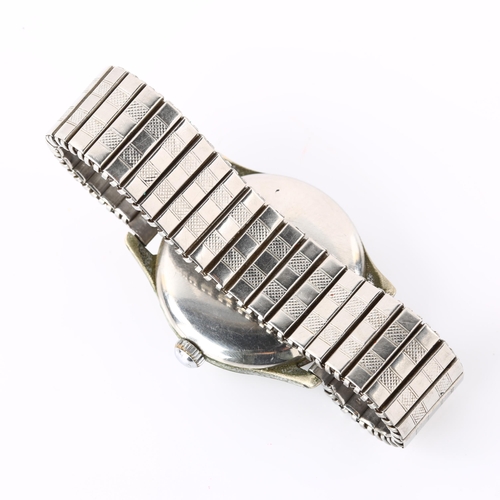 1040 - LEMANIA - a Second World War Period chrome plated mechanical bracelet watch, ref. 190C, circa 1940s,... 