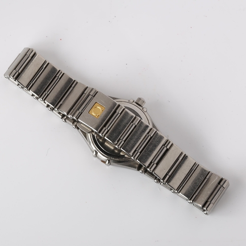 1054 - OMEGA - a lady's stainless steel Constellation quartz bracelet watch, ref. 1562.30.00, silvered latt... 