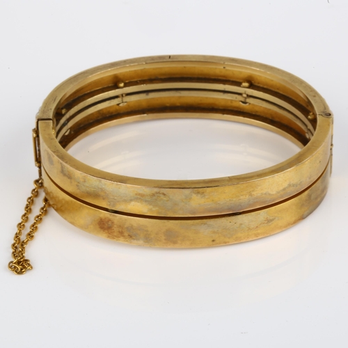 1116 - A Victorian split pearl memorial double-hinged bangle, 2 separate bracelets joined into 1, unmarked ... 