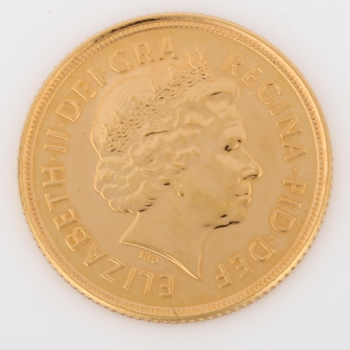 1155 - An Elizabeth II 2003 gold full sovereign coin, 7.9g