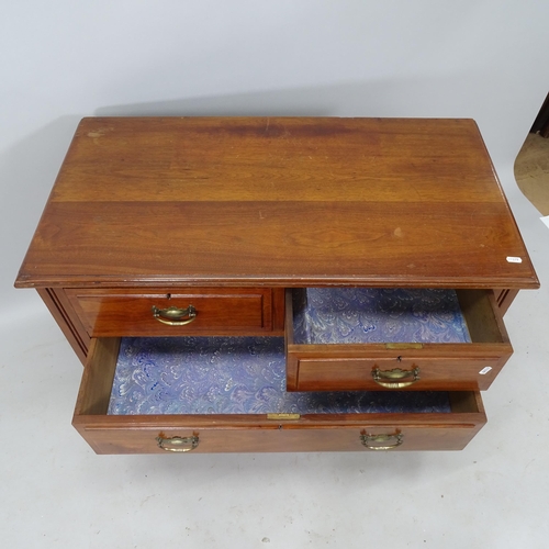 2076 - A 1920s mahogany chest of 2 short and 2 long drawers, 91cm x 71cm x 48cm