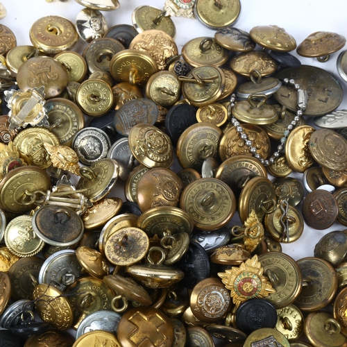 133 - A large collection of military and uniform buttons