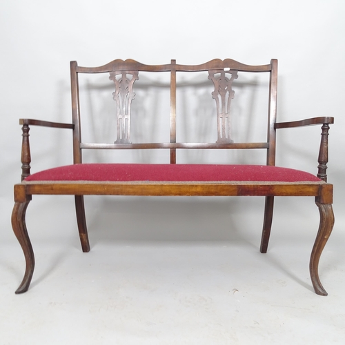 2534 - An antique mahogany and upholstered Chippendale-style settee bench, 111cm x 89cm x 45cm