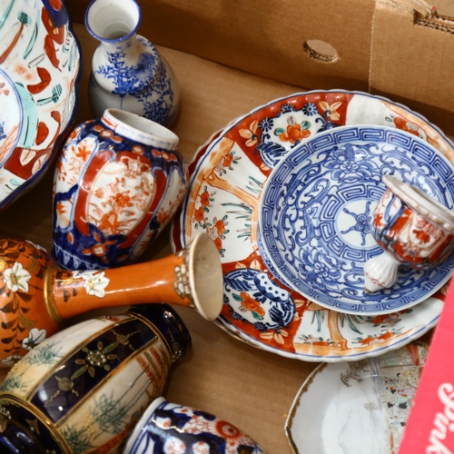 204 - Various Oriental ceramics, to include Japanese baluster vase, an Imari vase and bowl, tea caddy etc