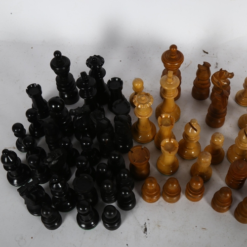 294 - A modern turned wood chess set complete 32 pieces, King height 10cm, a second set made up of several... 