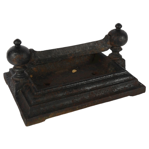 323 - An Antique Victorian boot scraper, 36cm x 24cm