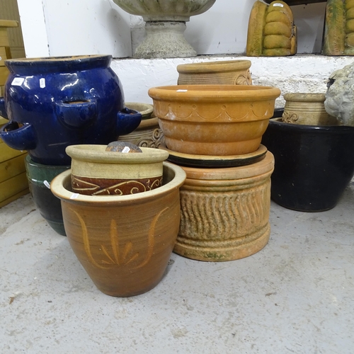 2682 - 20 various garden planters, largest 40 x 30cm