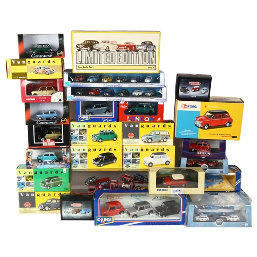 560 - A quantity of Corgi, Oxford Diecast, Vanguards etc diecast vehicles, all boxed or in display cases, ... 