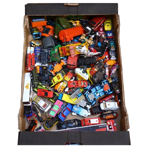 580 - A large quantity of diecast toy cars and vehicles, including Hot Wheels, Corgi, Matchbox etc