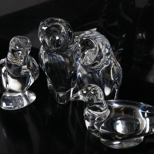 686 - BACCARAT - 4 clear crystal birds, owl height 10.5cm (4)