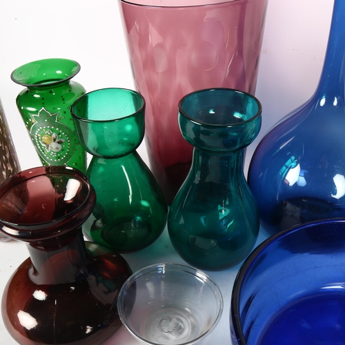 384 - A quantity of glassware, including a pair of gilded tulip vases, a bulb glass vase, and various Art ... 