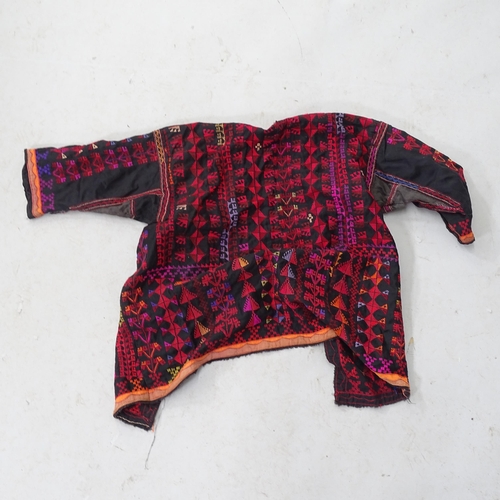 800 - A child's ethnic embroidered jacket.