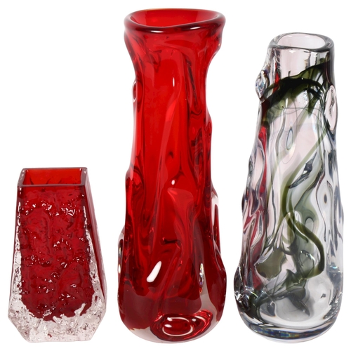 782 - 2 Whitefriars knobbly vases, red and clear glass, and a textured coffin-shaped vase (3), tallest 25c... 