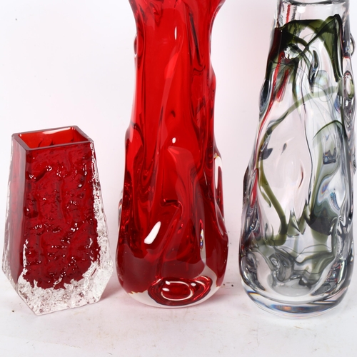 782 - 2 Whitefriars knobbly vases, red and clear glass, and a textured coffin-shaped vase (3), tallest 25c... 