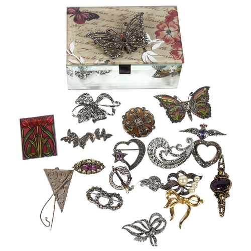 963 - A group of marcasite and stone set brooches, to include a silver RAF sweetheart brooch, and 8 silver... 