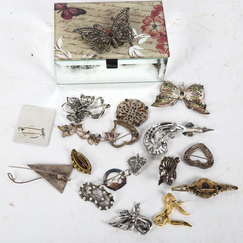 963 - A group of marcasite and stone set brooches, to include a silver RAF sweetheart brooch, and 8 silver... 