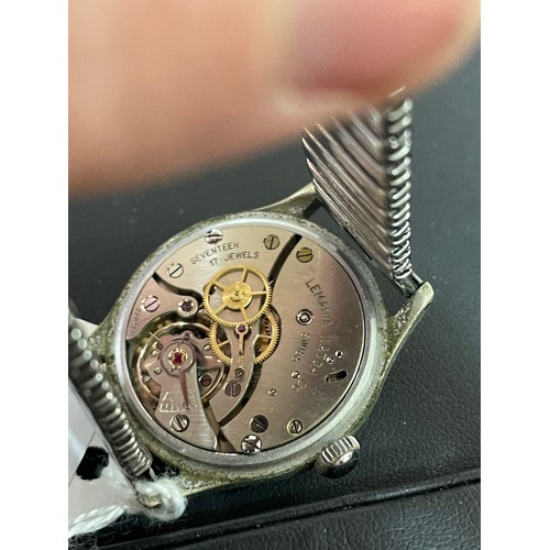 1040 - LEMANIA - a Second World War Period chrome plated mechanical bracelet watch, ref. 190C, circa 1940s,... 