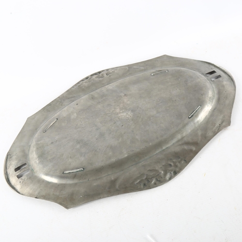 37 - An Art Nouveau electroplate meat platter, probably WMF, with relief moulded decoration, length 50cm