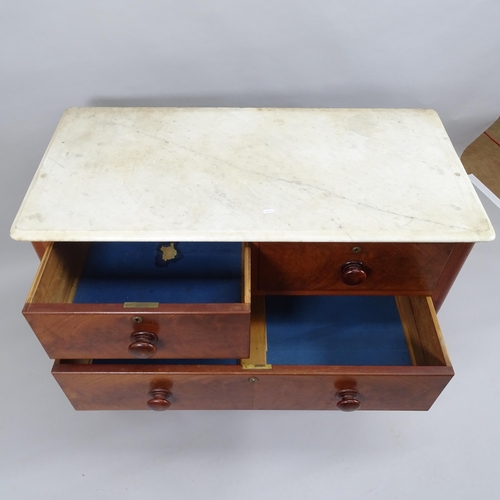 2005 - A Victorian marble topped mahogany chest of 2 short and 2 long drawers. 107x86x53cm.