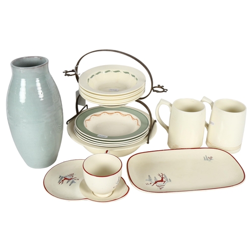 190 - Various Susie Cooper bowls, a pair of Wedgwood tankards, a Rye Pottery vase, Crown Devon cup and sau... 