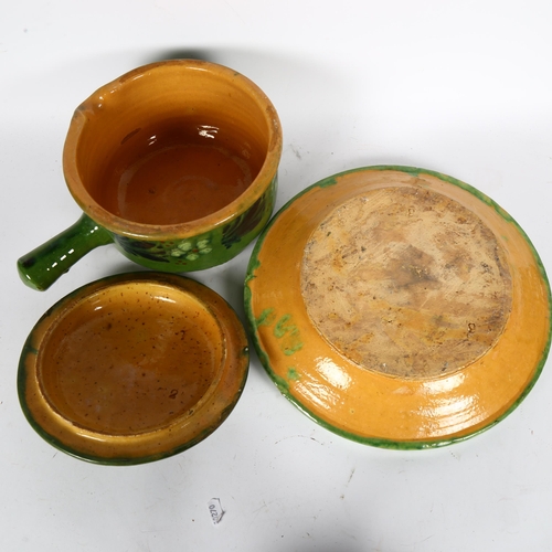 253 - A French slipware casserole pot and dish, diameter of dish 32cm (2)