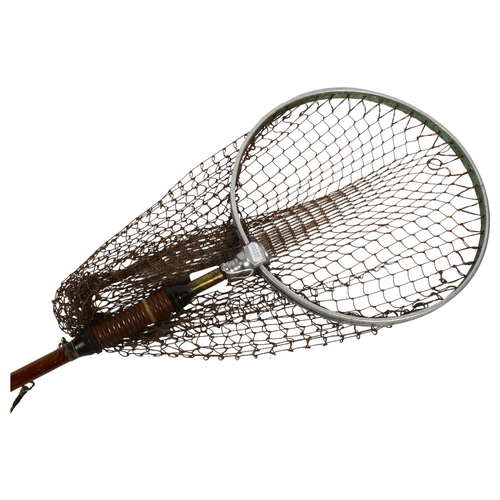 88 - An early 20th century salmon landing net