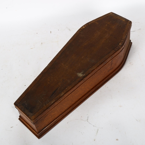 390 - A 19th century oak apprentice piece salesman sample coffin, L40cm