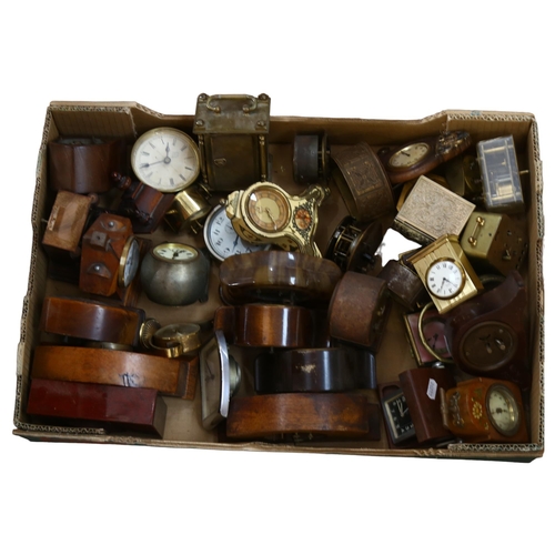 404 - A boxful of small clocks and carriage clocks