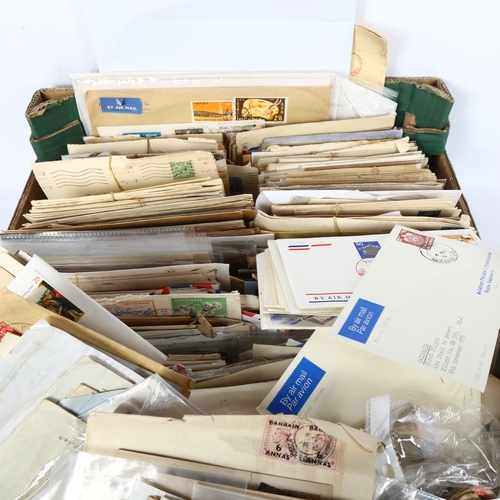 476 - A boxful of British and foreign stamped addressed envelopes, and early First Day Covers