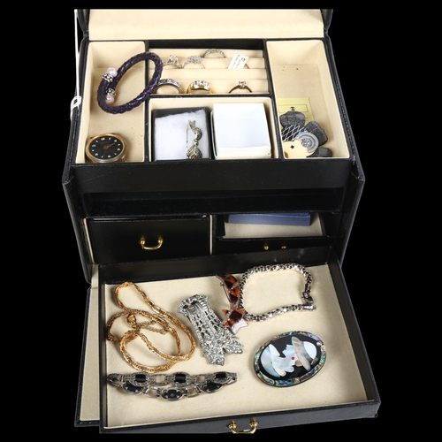 905 - Various costume jewellery, to include 2 silver stone set ring, marcasite brooch and bracelet etc, in... 