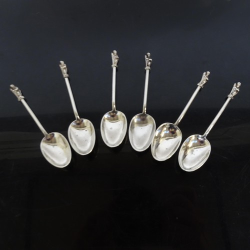 881 - A set of 6 Edward VII silver coffee spoons with Apostle finials, Sheffield 1904