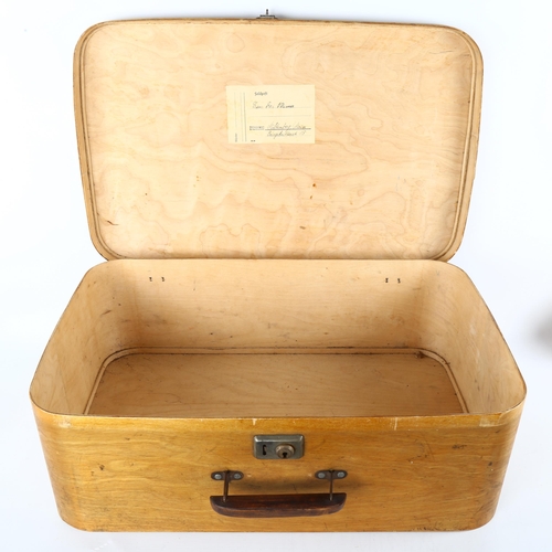 86 - An early 20th century bent ply rectangular suitcase, 58 x 36.5cm