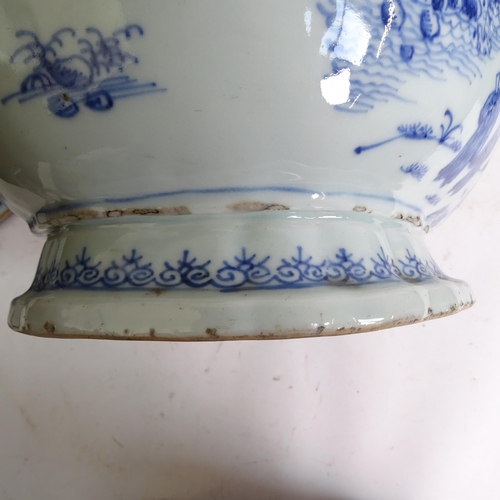 175 - A Chinese Nanking blue and white porcelain tureen and cover, with hand painted decoration, length in... 