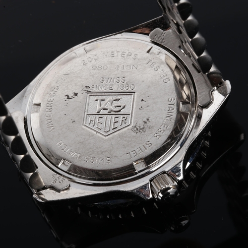1002 - TAG HEUER - a Vintage stainless steel 1000 Professional 200M quartz bracelet watch, ref. 980.113N, c... 