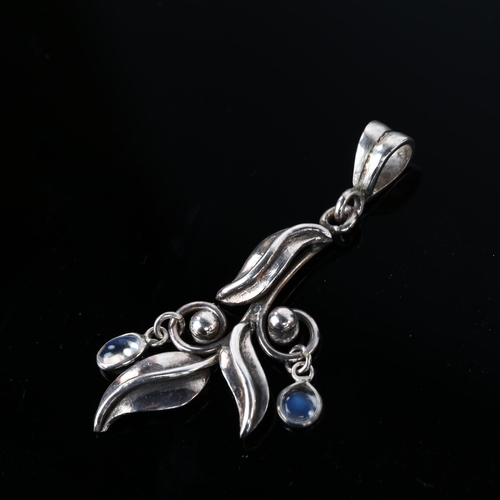 1249 - A sterling silver moonstone leaf pendant, height 39.8mm, 2.3g