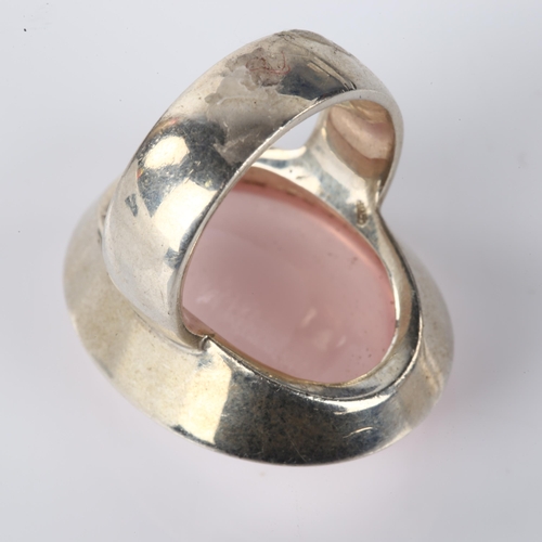 1259 - A large sterling silver rose quartz panel ring, setting height 29.2mm, size P, 21.4g