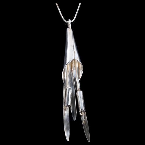 1298 - A large handmade sterling silver bulrush pendant necklace, on silver snake link chain, by Claude Wil... 