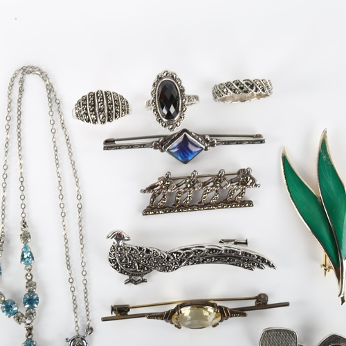 1345 - Various silver jewellery, including Thune of Norway green enamel leaf brooch, Hoover cufflinks etc, ... 