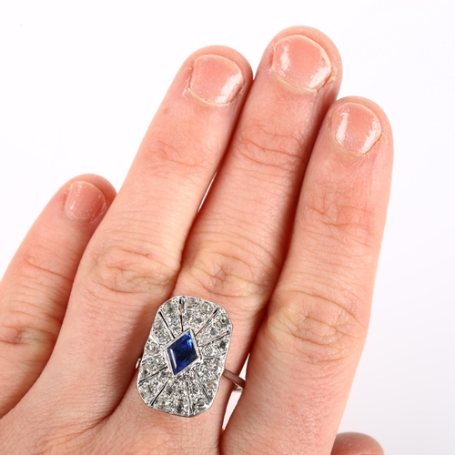 1348 - An Art Deco sapphire and diamond panel ring, unmarked white metal settings with lozenge step cut sap... 