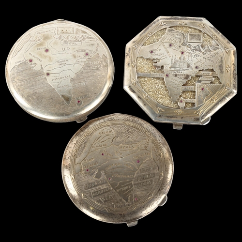 1405 - 3 Indian silver compacts, with inset rubies, diameter 7cm, 7.9oz gross (3)