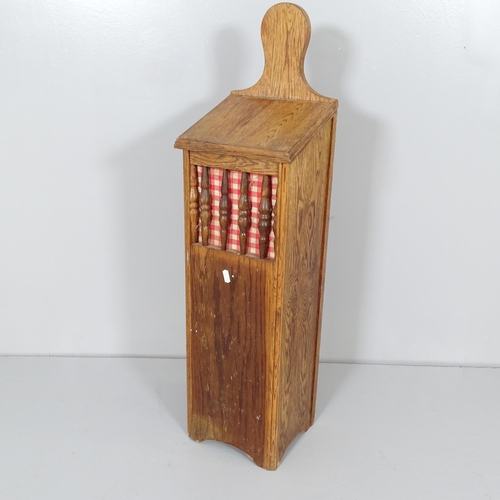 2646 - A French oak baguette box. 25x90x21cm.