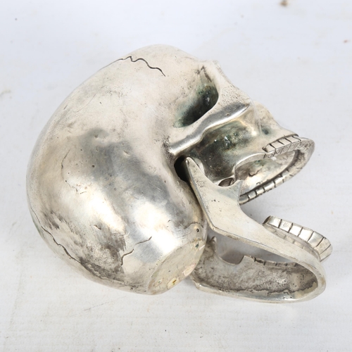 270 - A white metal skull sculpture, H10cm