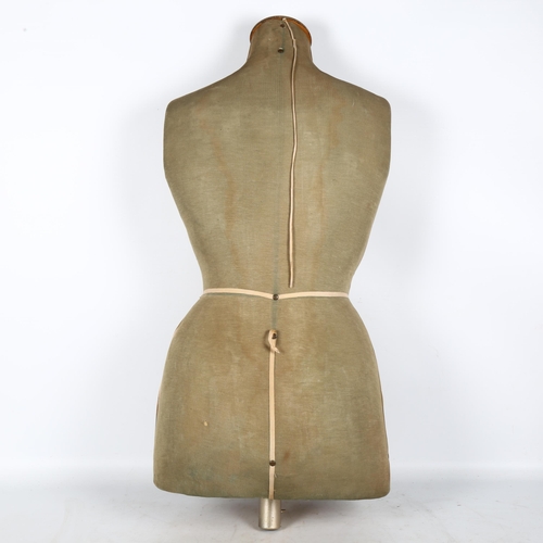 289 - A Vintage Singer adjustable female dressmaking mannequin stand, torso only, stand is not present, Si... 