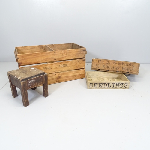 2710 - A vintage wooden egg box, 66x33x32cm, a seed tray, etc. (4).