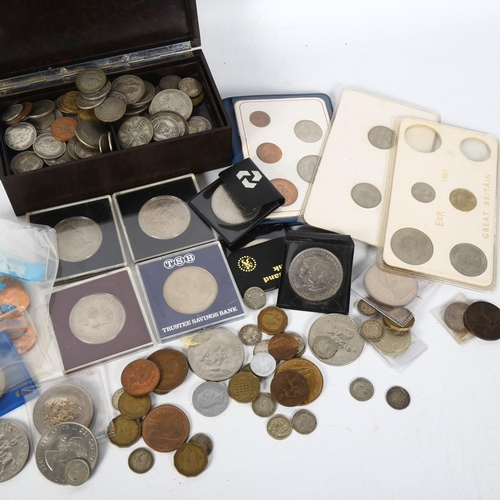 127 - A collection of various coins, including silver, cased commemorative sets, Elizabeth II commemorativ... 