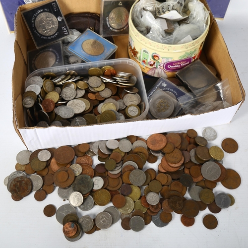 143 - A large collection of holiday foreign coins, pre-decimal coins, Jubilee crowns, etc (boxful)