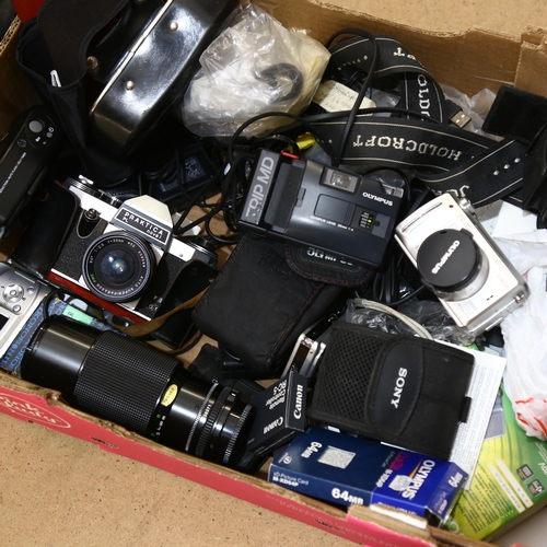 232 - A quantity of Vintage cameras and equipment, including various lenses and accessories, various maker... 