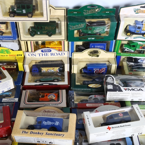 532 - A quantity of boxed diecast vehicles, including Days Gone, the Rolls Royce and Bentley Collections, ... 